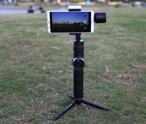 AFI V5 Автоматично следене на обекти Monopod Selfie-stick 3-очи Handheld Gimbal за камера смартфон